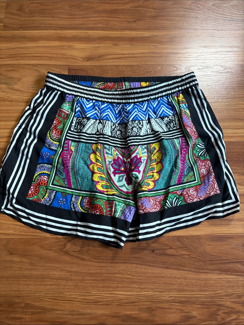 Anthropologie Ettitwa Colorful Printed Women's Shorts - Multicolor